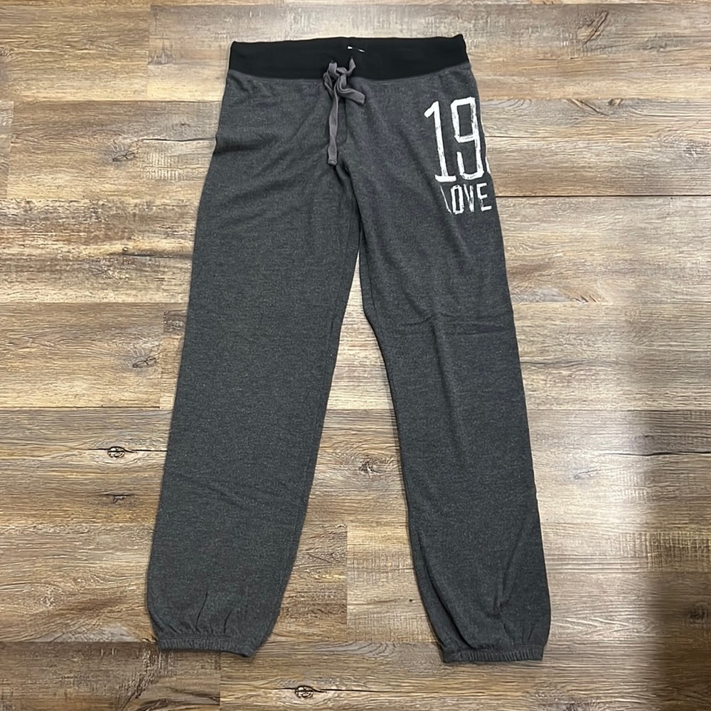VS Pink Sweatpants